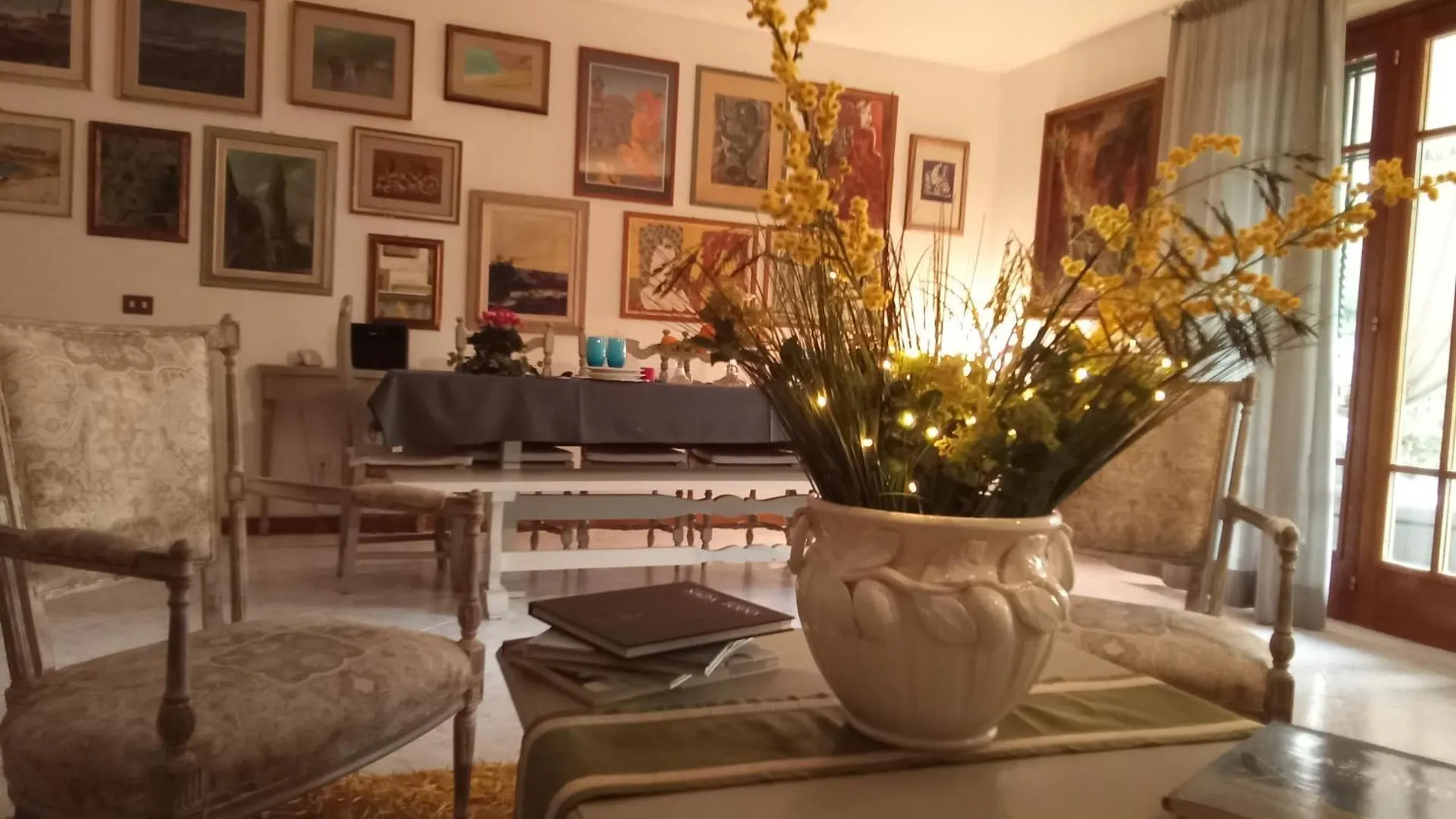 Residenza Nella Campagna Di Roma Capitale. Villa Holiday home